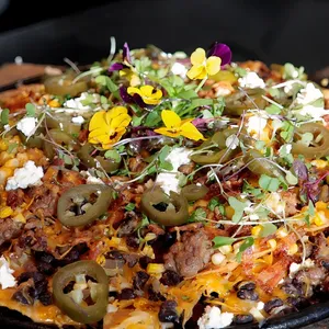 Sisig Nachos